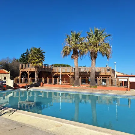 Mobil 6 Personnes 르발카레스